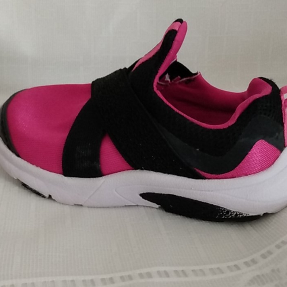 Shoes - Picture 4 of 4